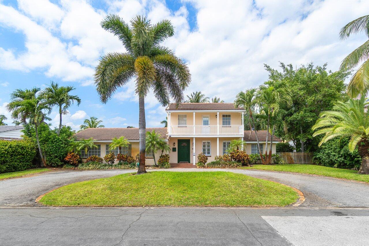 255 Russlyn Drive