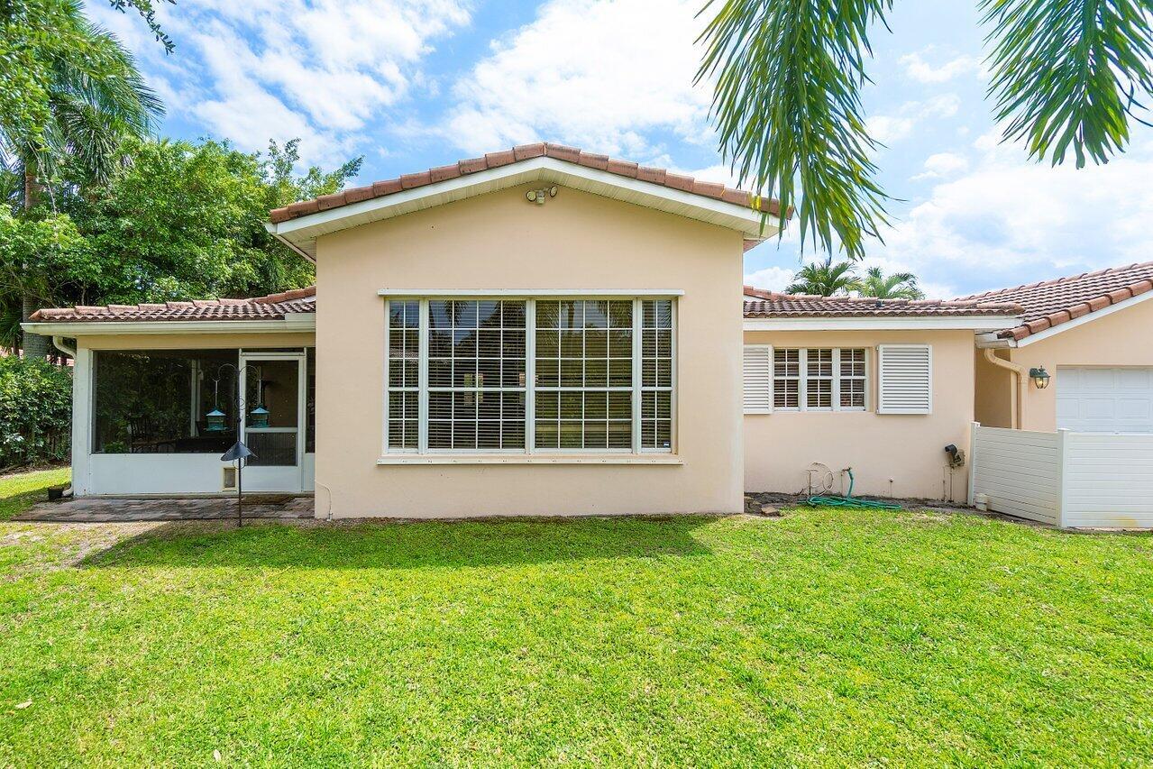 255 Russlyn Drive