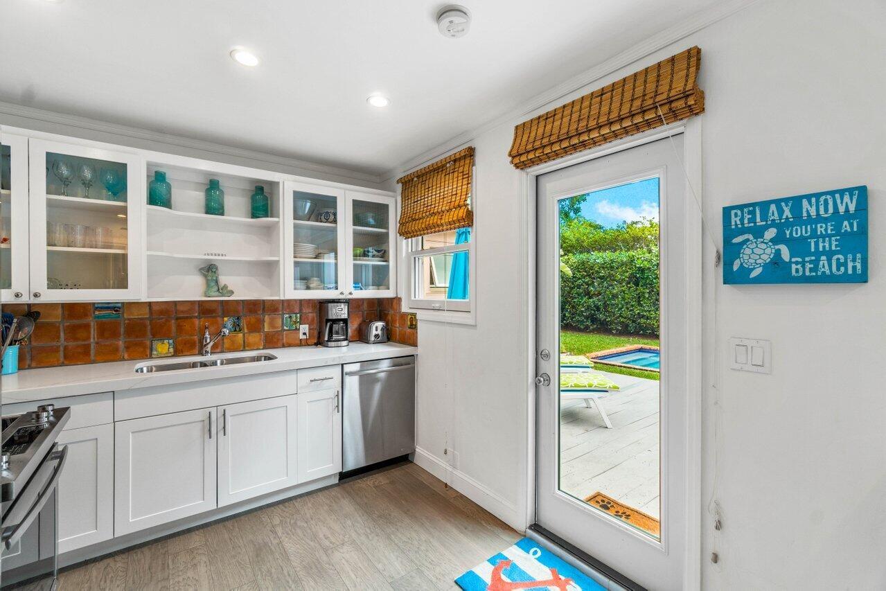 210 Debra Lane