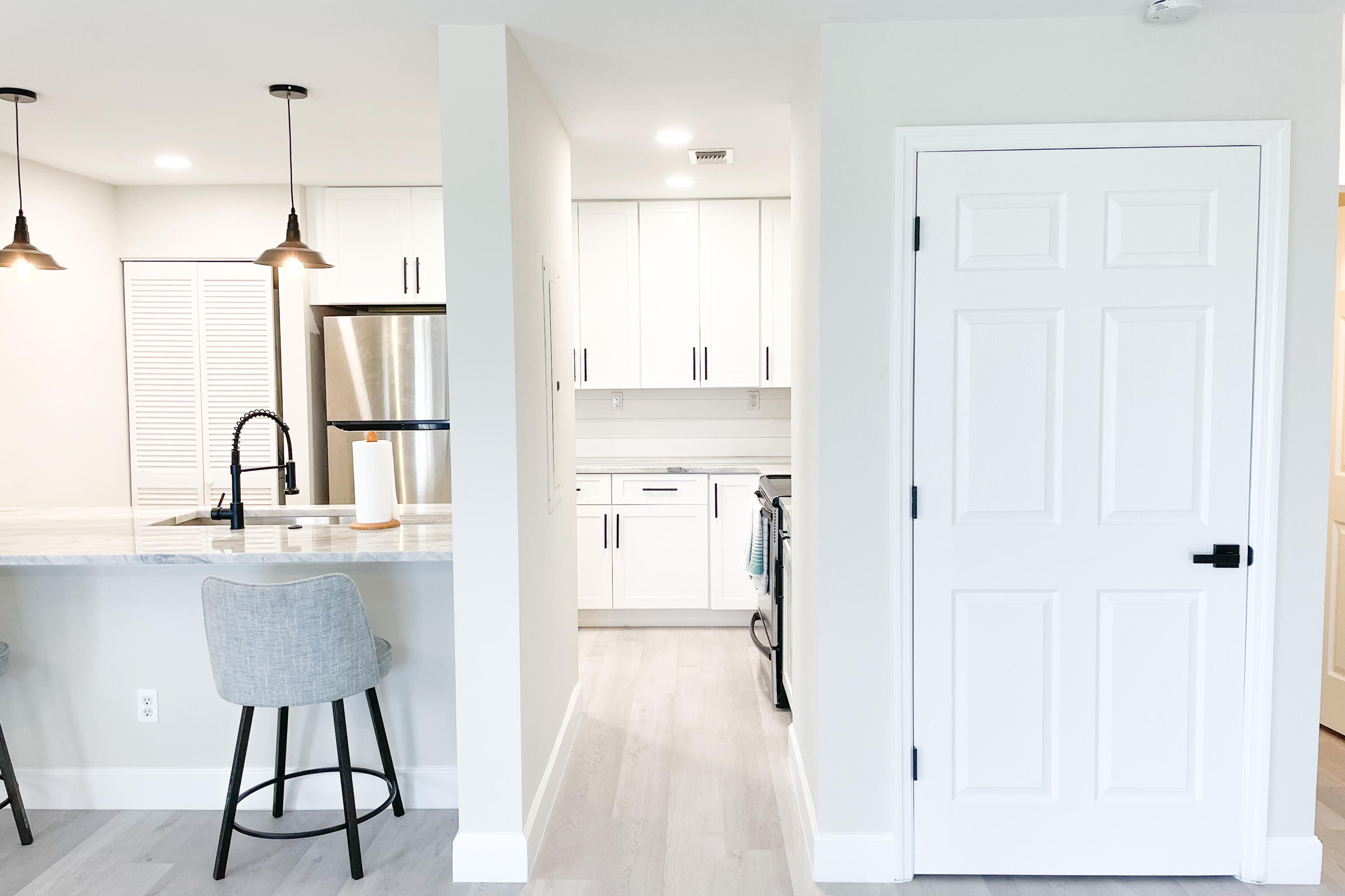 1550 S Ocean Drive 19