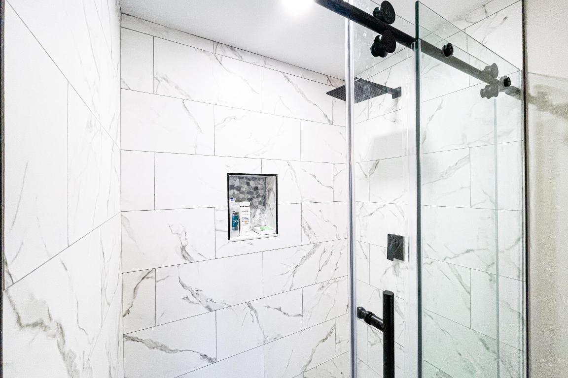 1550 S Ocean Drive 19