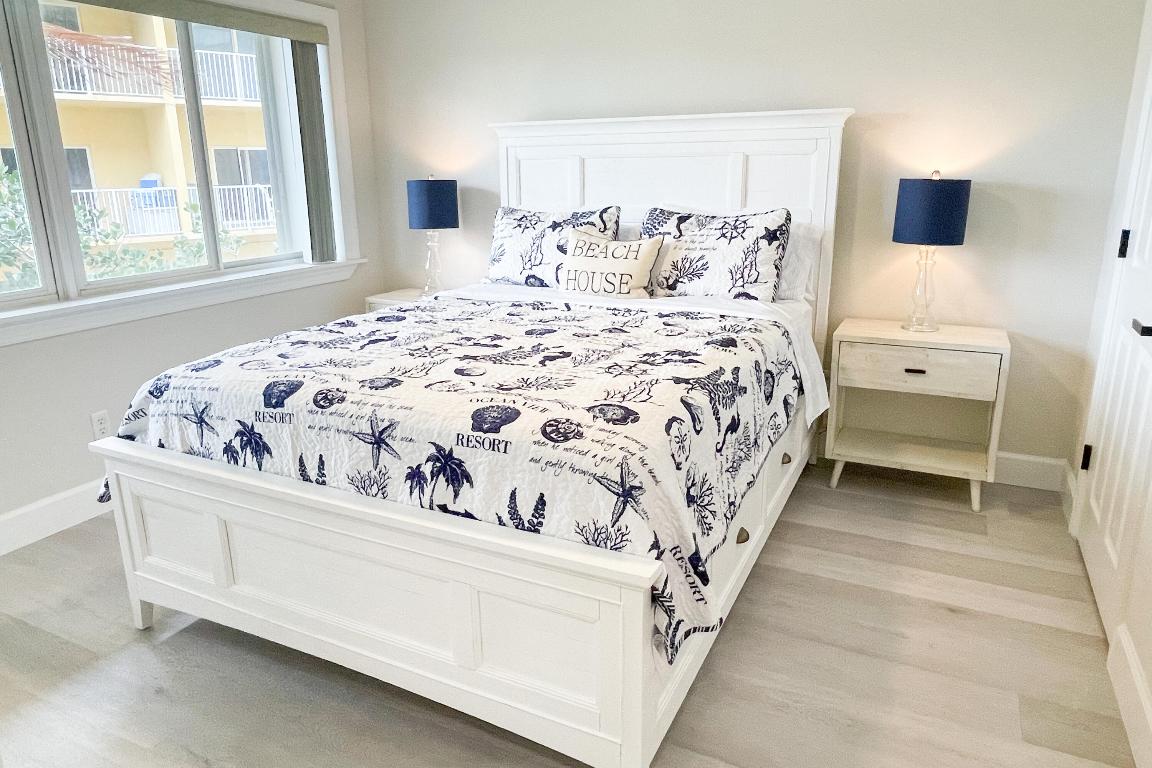 1550 S Ocean Drive 19