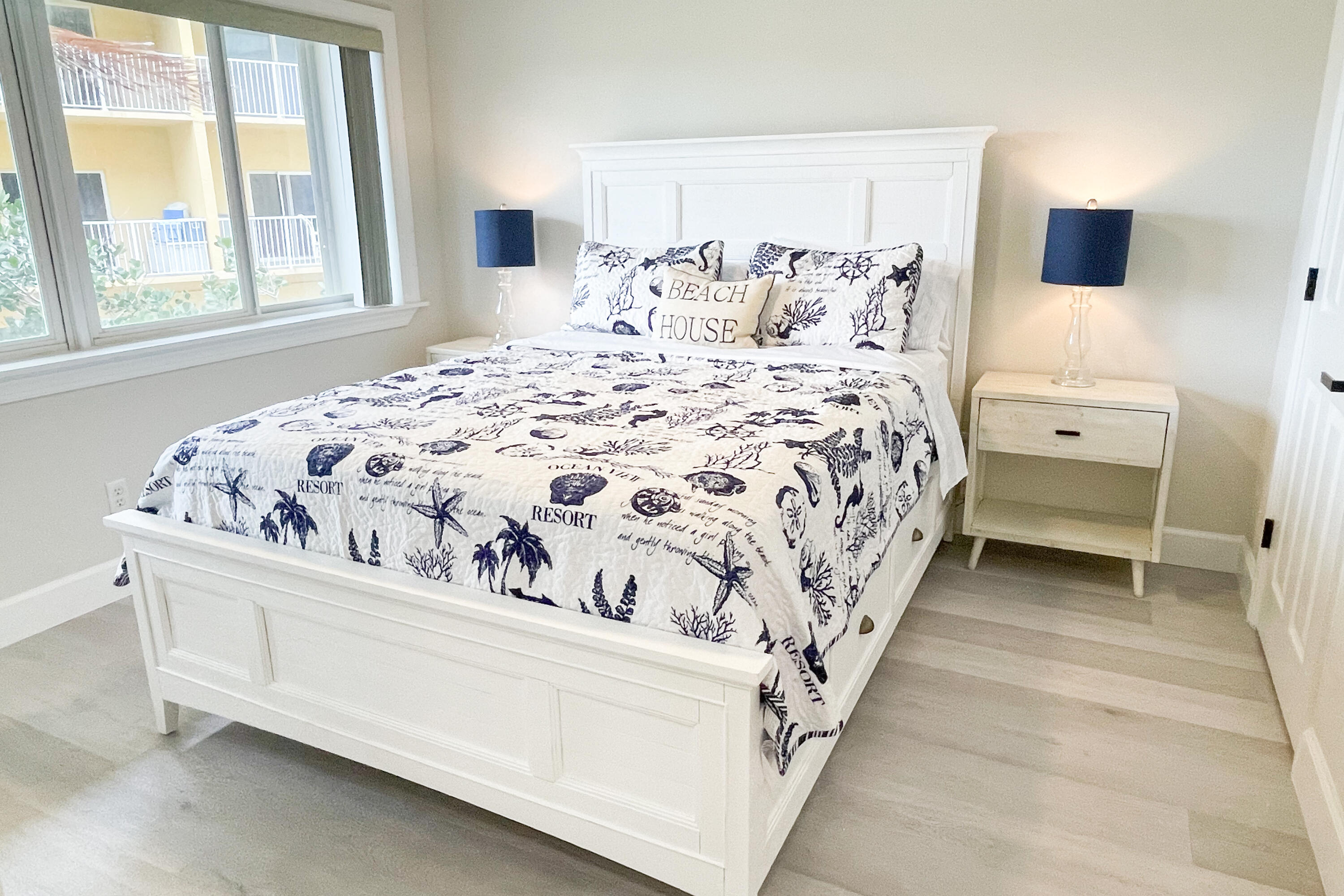 1550 S Ocean Drive 19