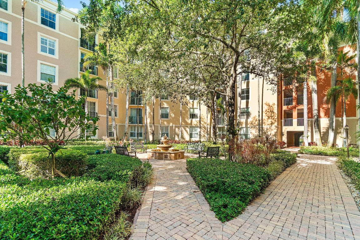 630 S Sapodilla Avenue 123