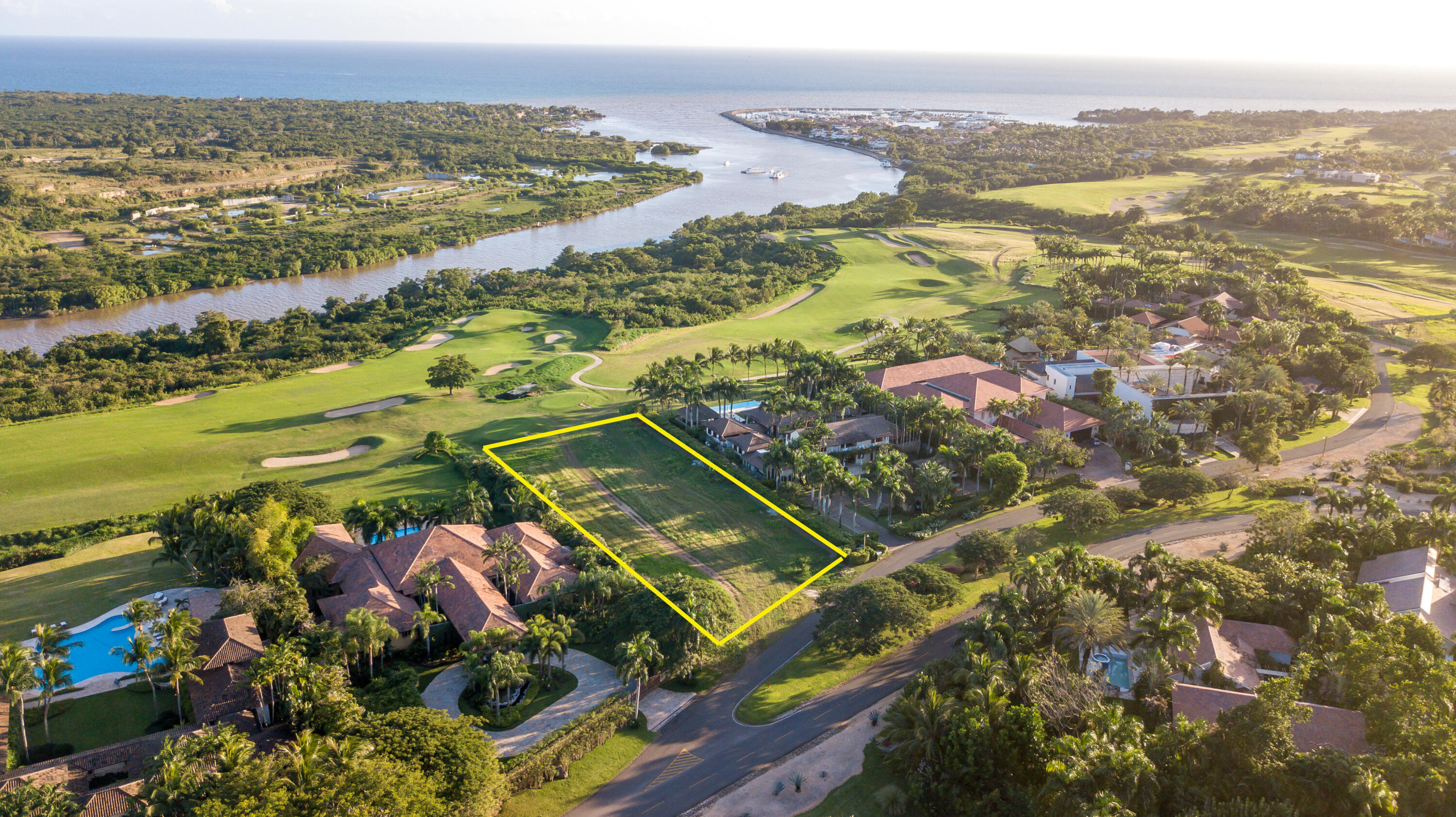 14 Vista Chavon