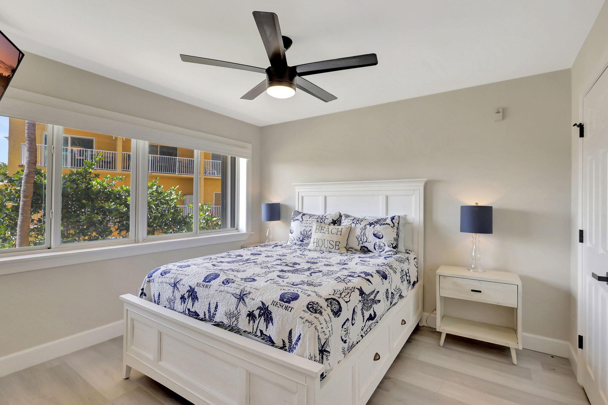 1550 S Ocean Drive D-19