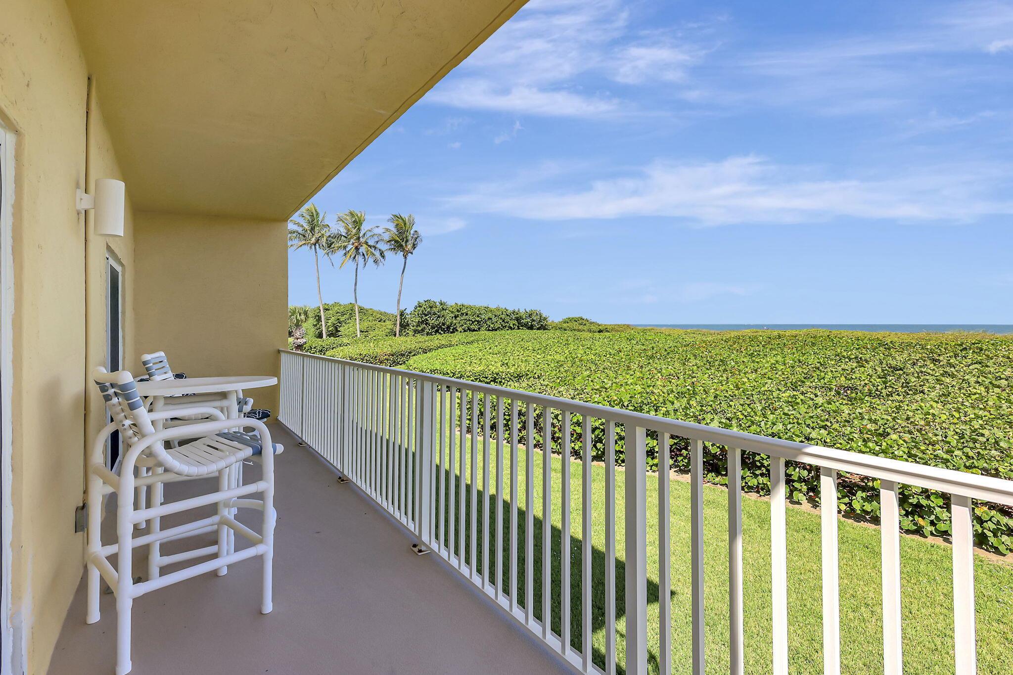1550 S Ocean Drive D-19