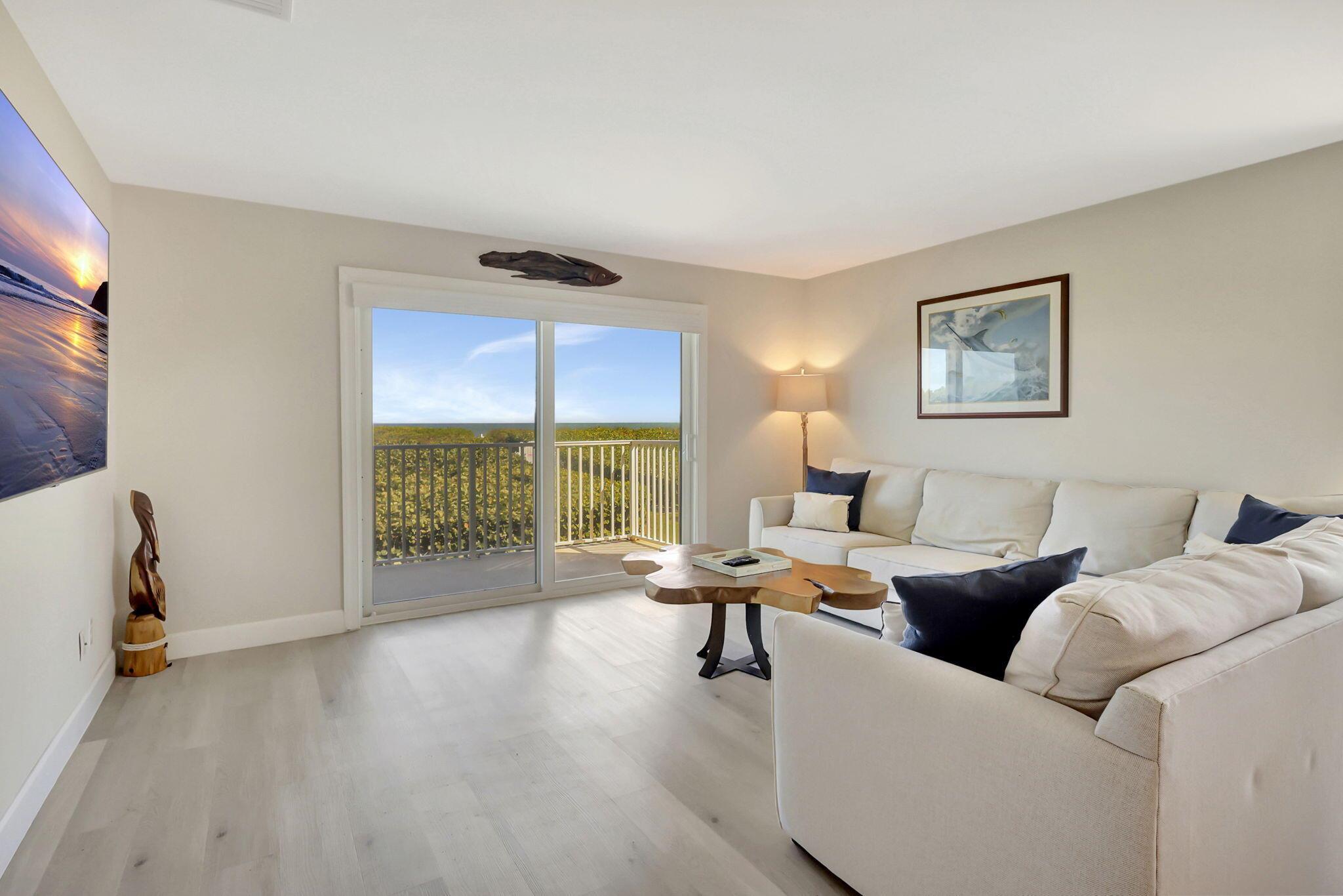 1550 S Ocean Drive D-19
