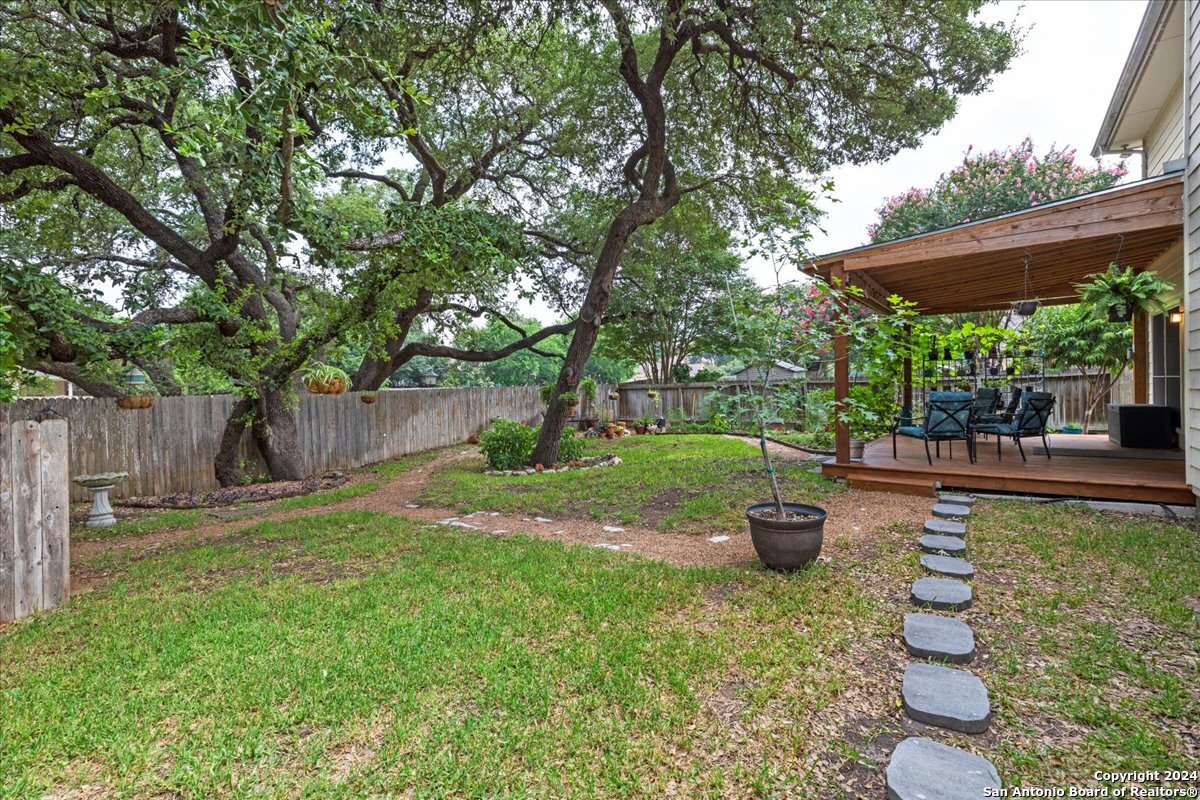 220 BRUSH TRAIL BND