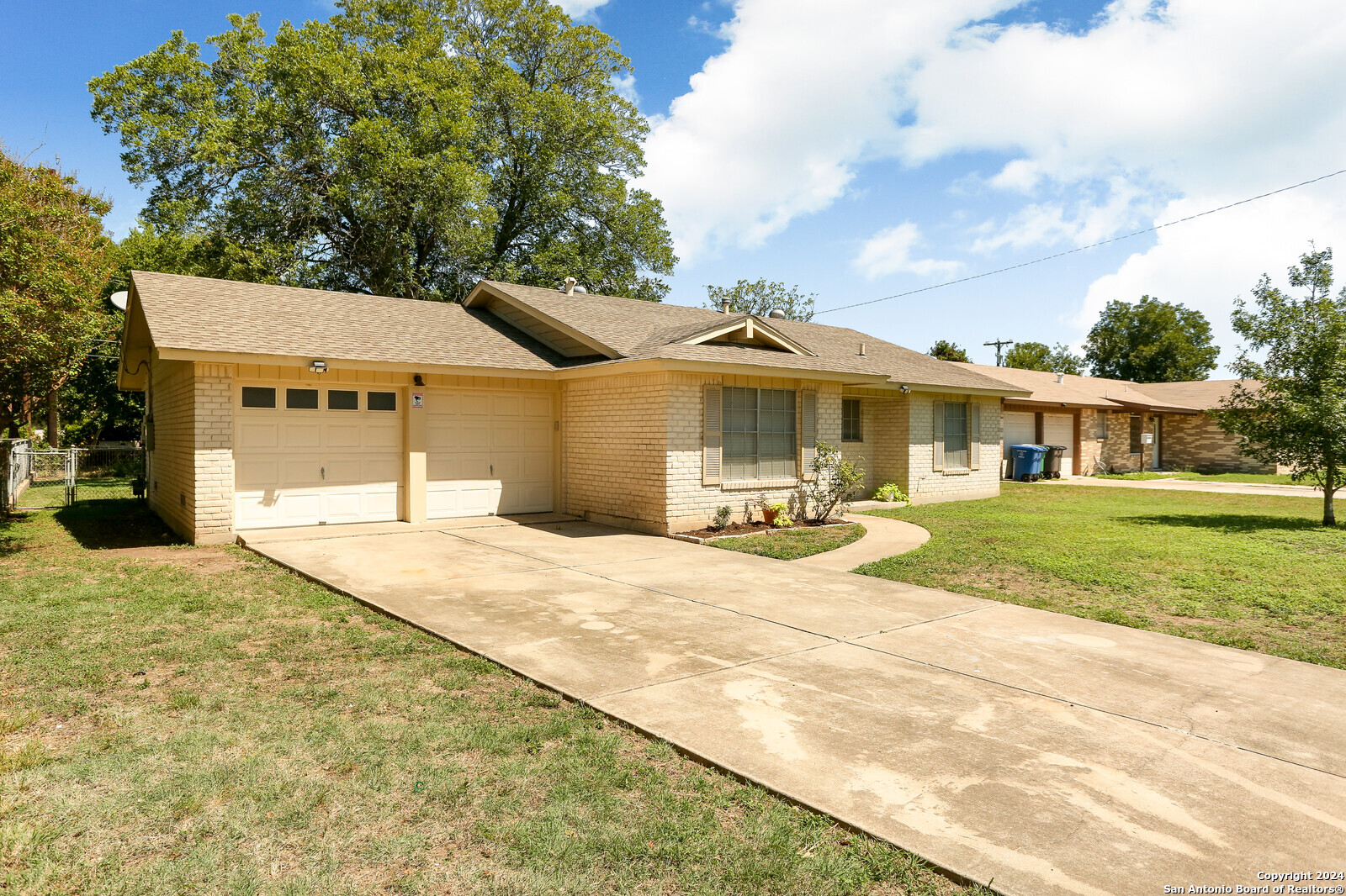5043 HERSHEY DR
