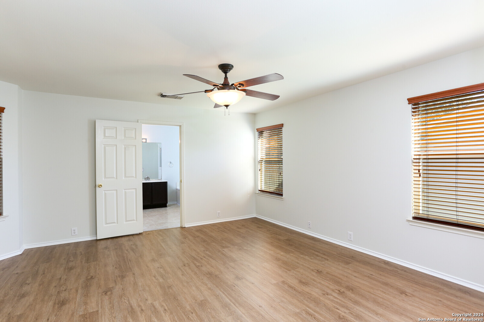 1615 Rainy Brook