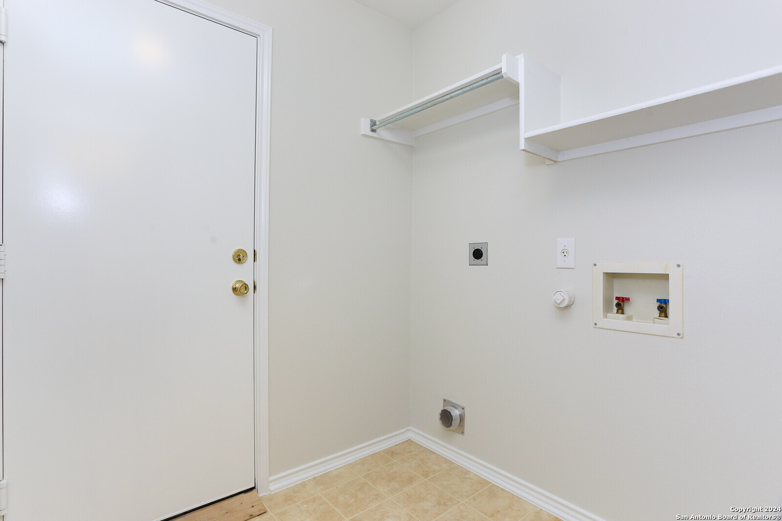 1615 Rainy Brook