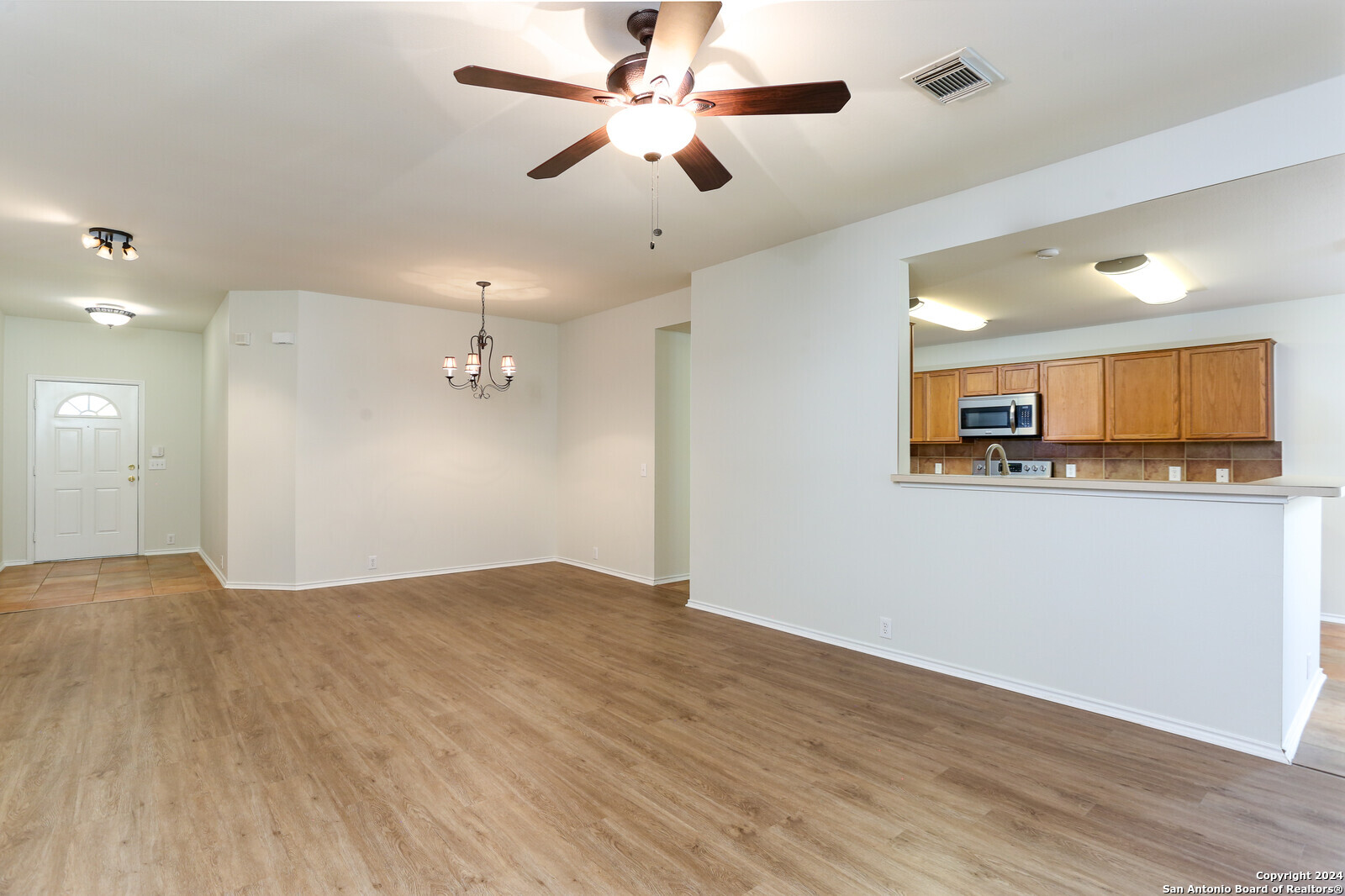 1615 Rainy Brook