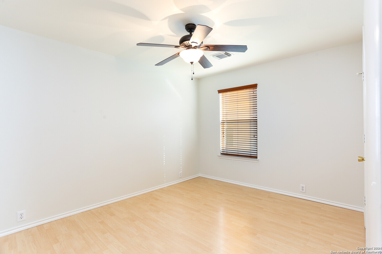 1615 Rainy Brook