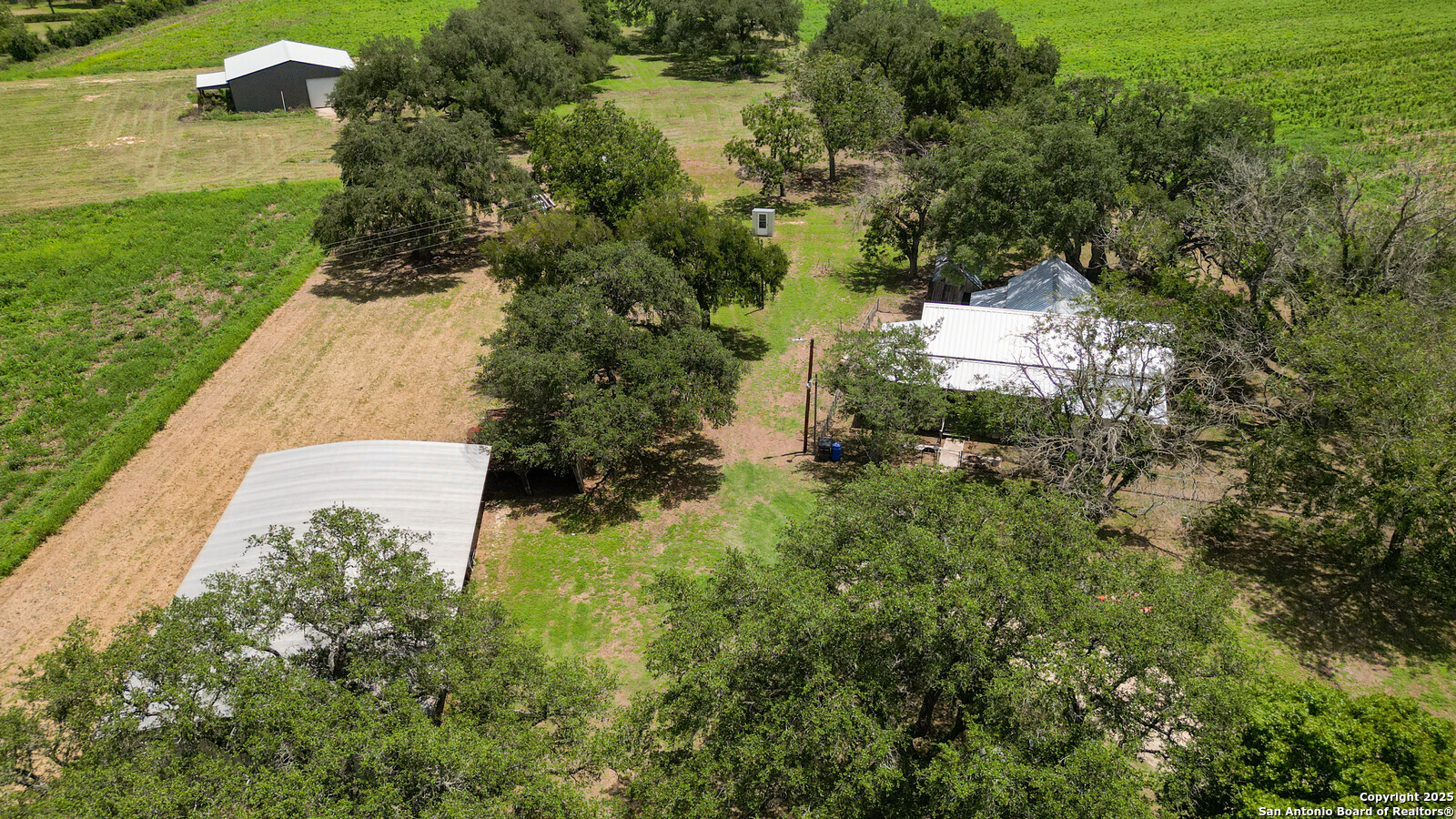 4901 Lower Seguin