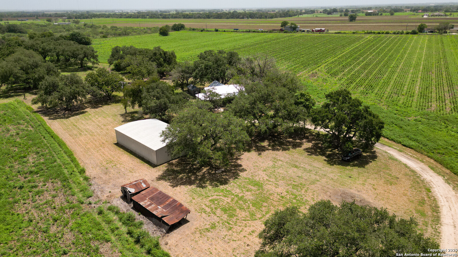 4901 Lower Seguin