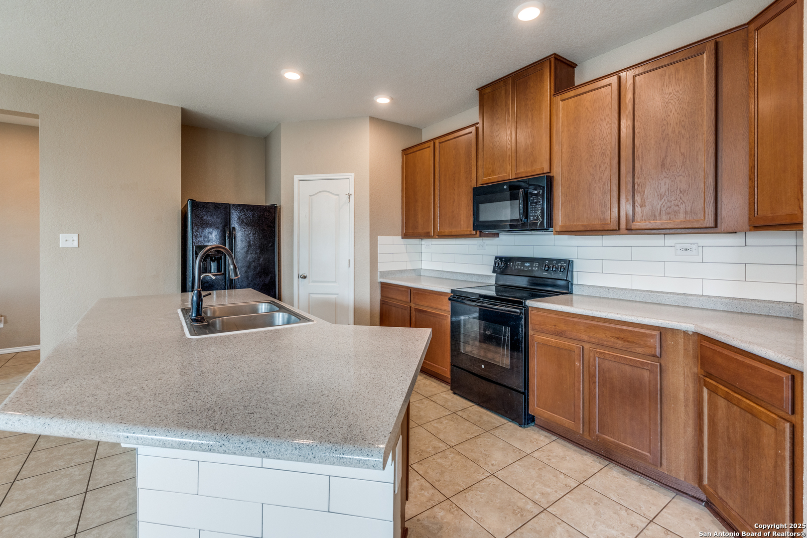 4527 Southton Way