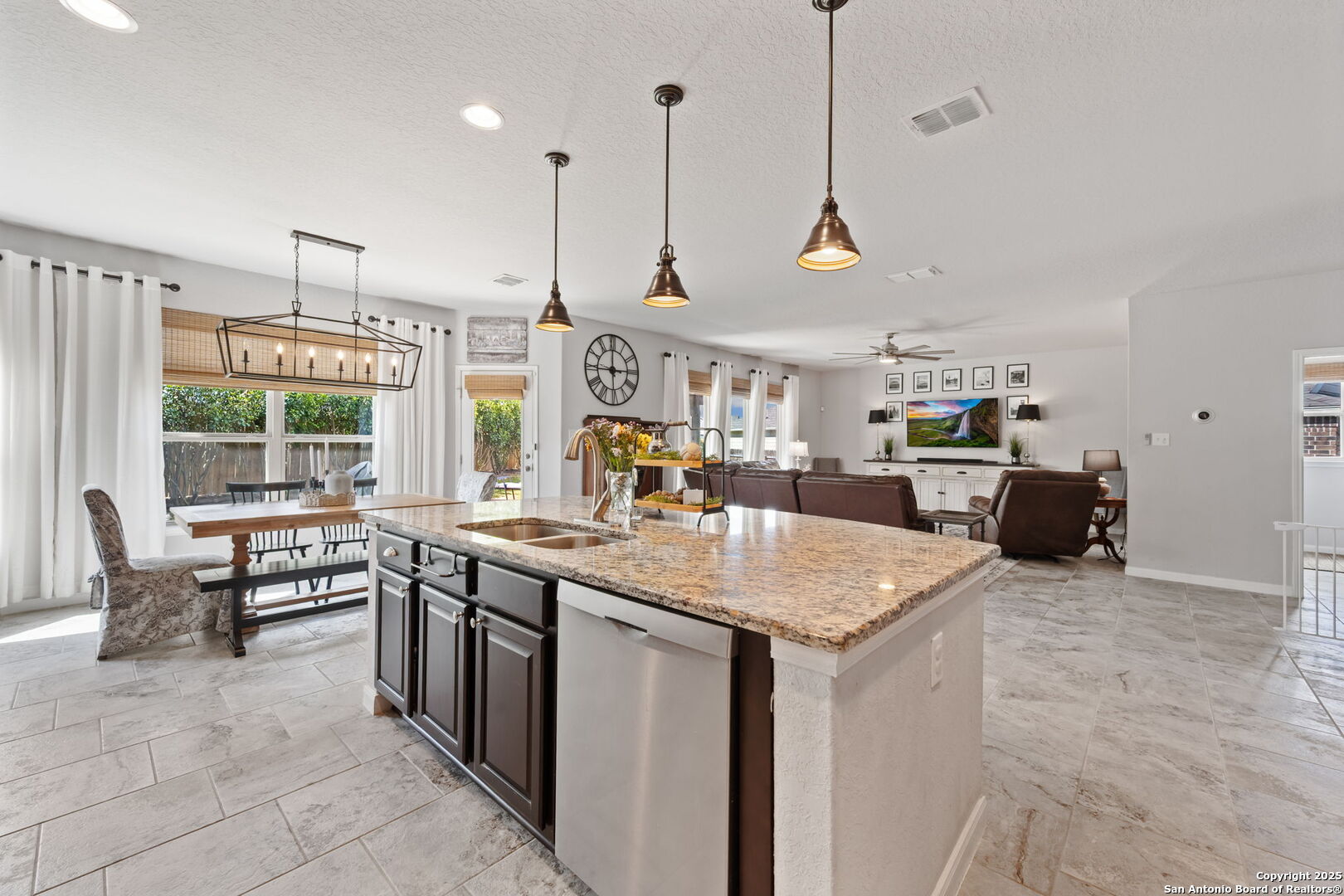2943 Daisy Meadow