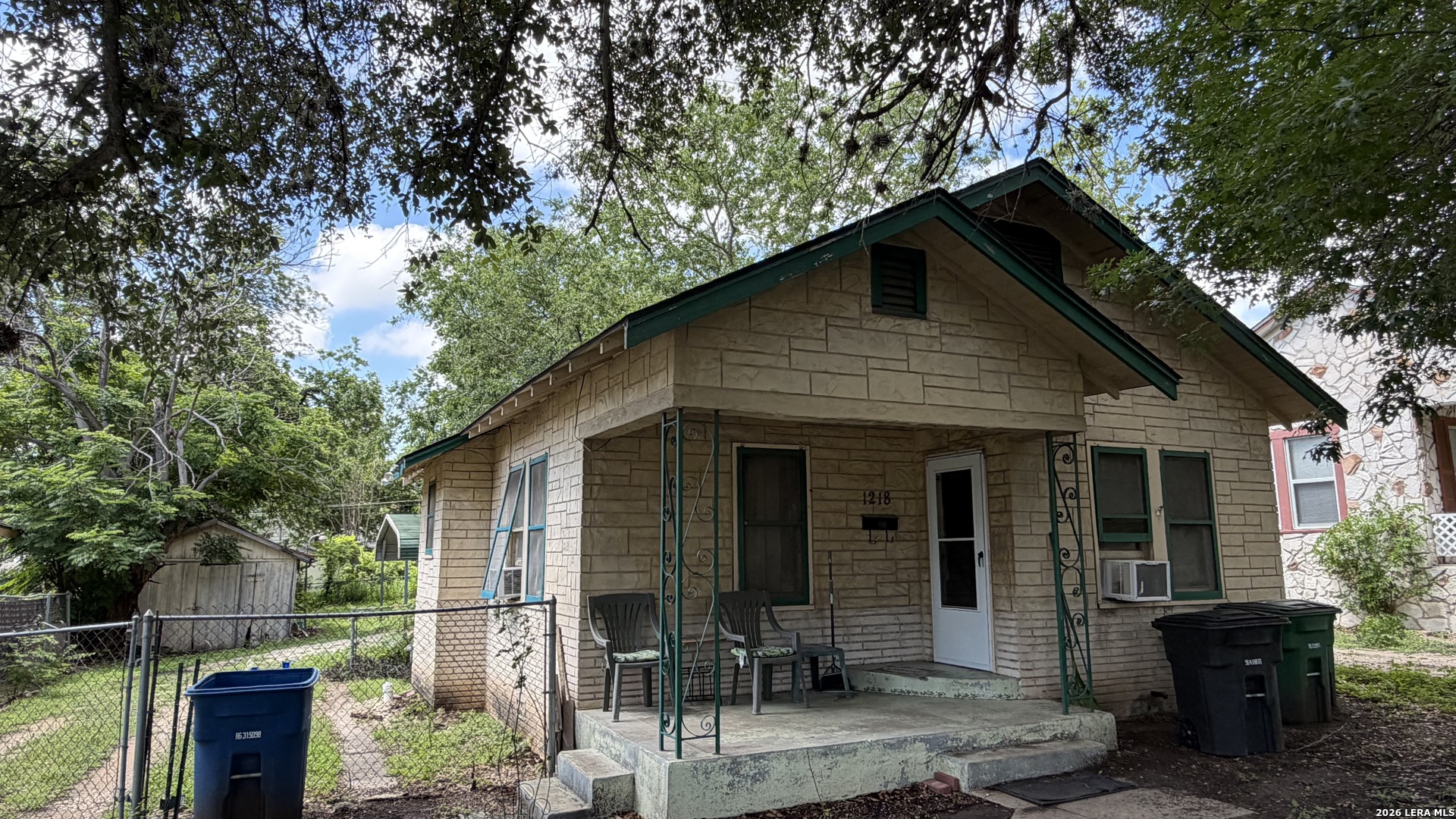 1218 KAYTON AVE