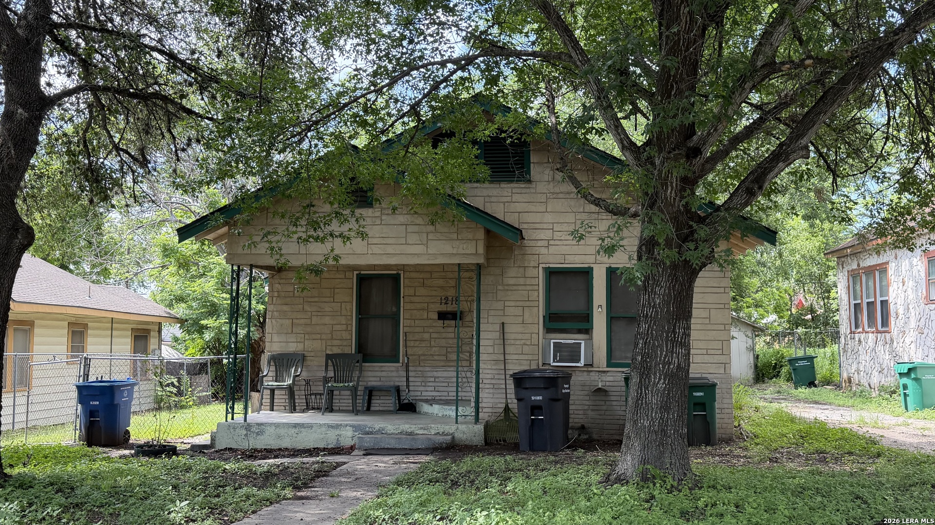 1218 KAYTON AVE