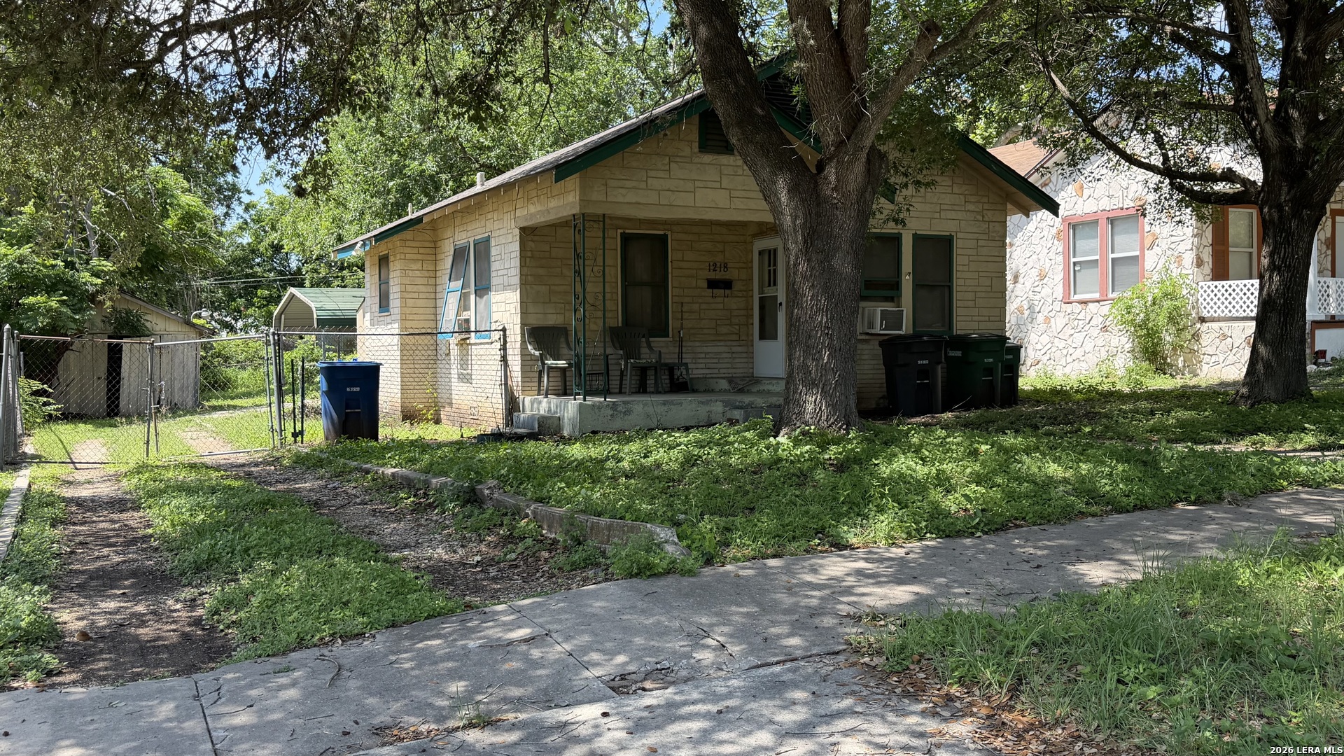 1218 KAYTON AVE
