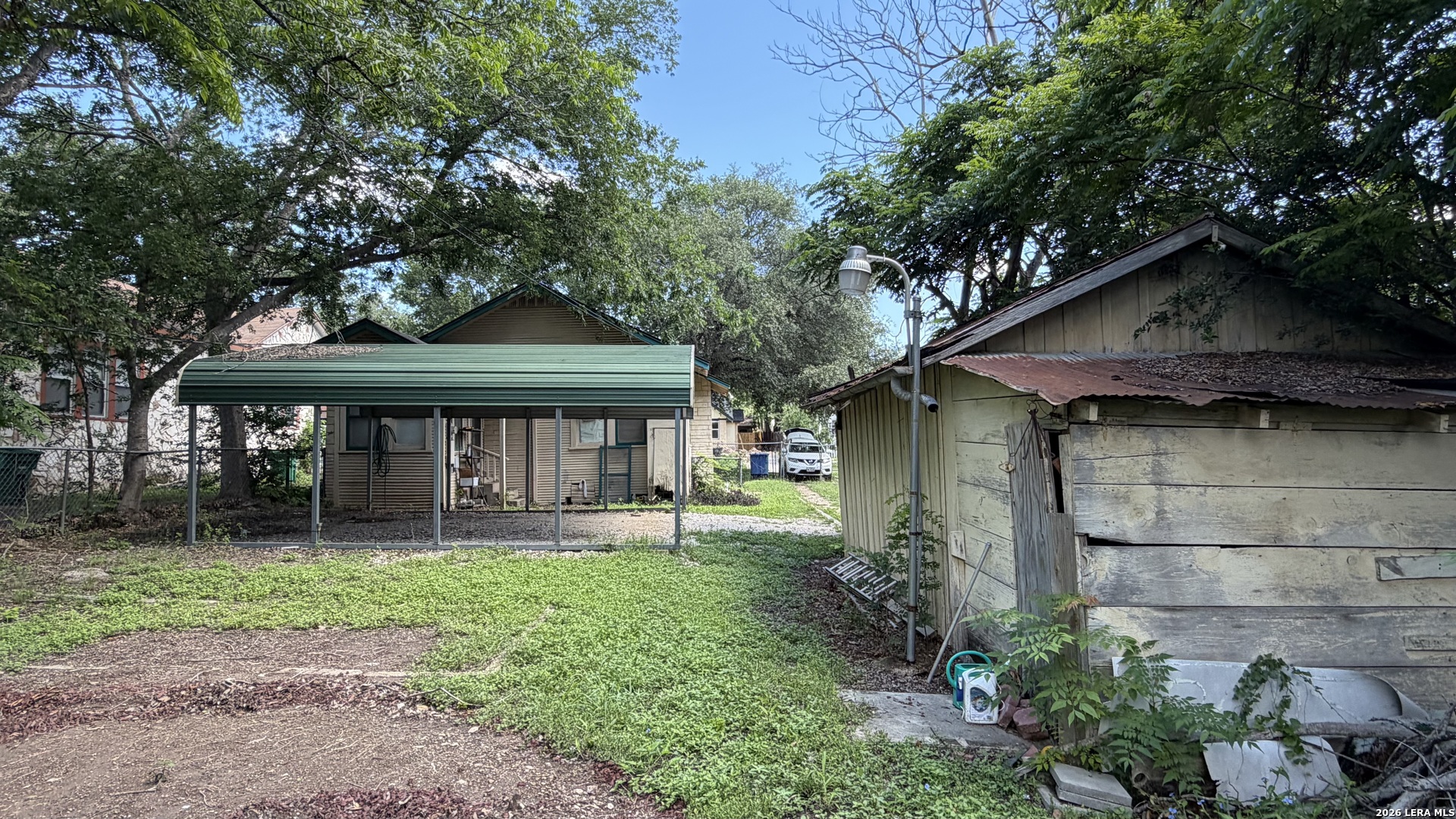 1218 KAYTON AVE