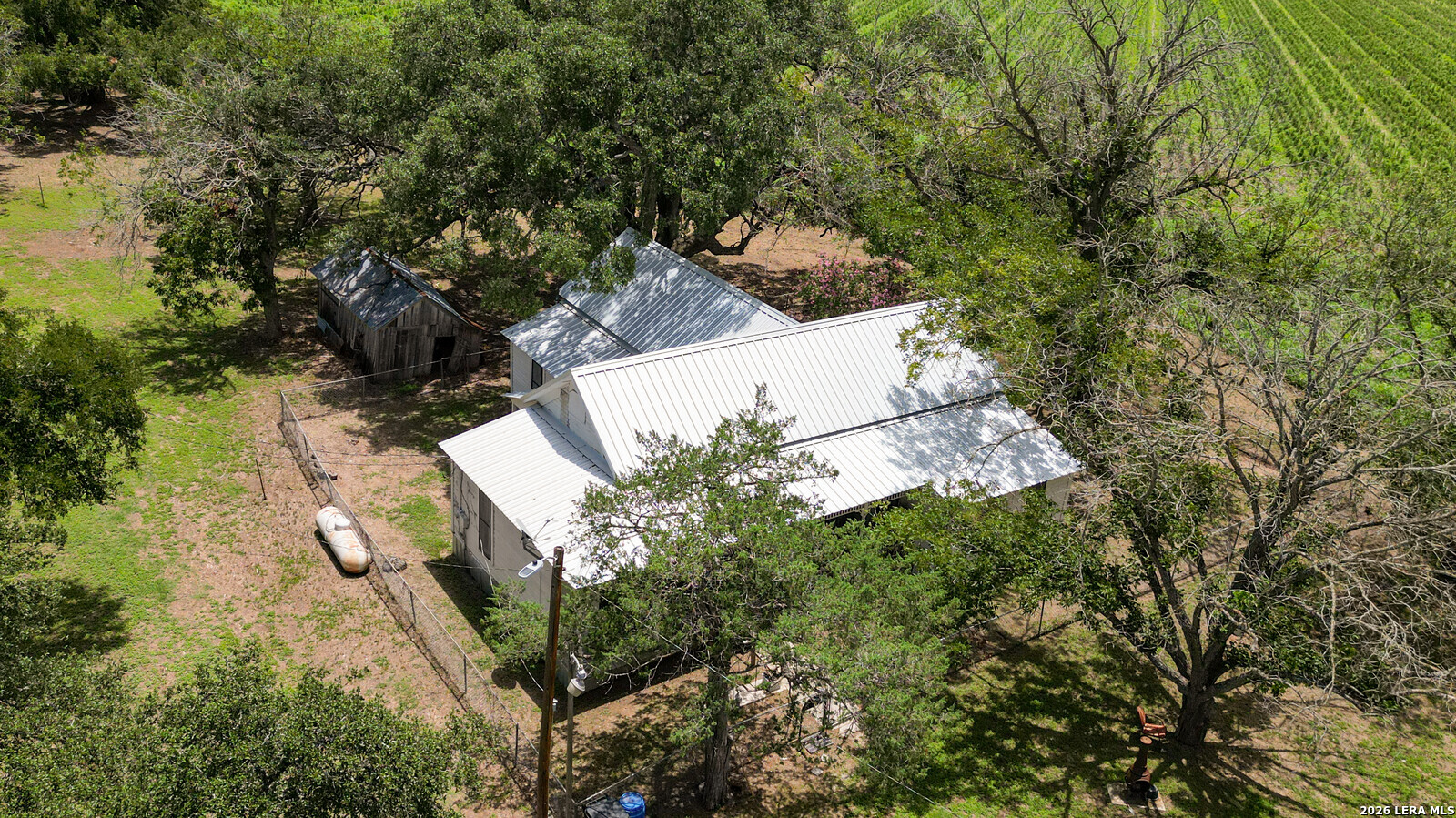 4901 LOWER SEGUIN (5 Acres) RD