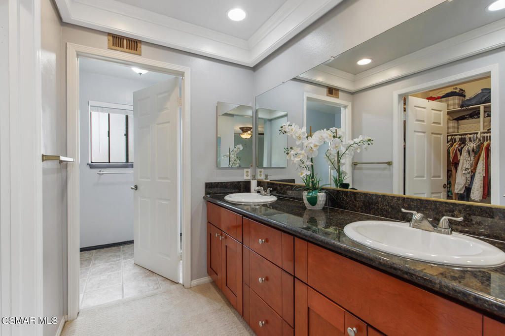 12245 Shady Hollow Lane