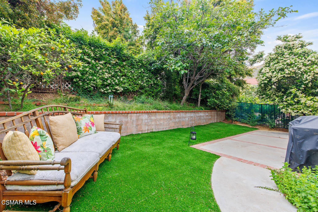 12245 Shady Hollow Lane