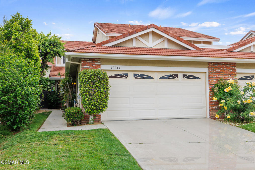 12245 Shady Hollow Lane