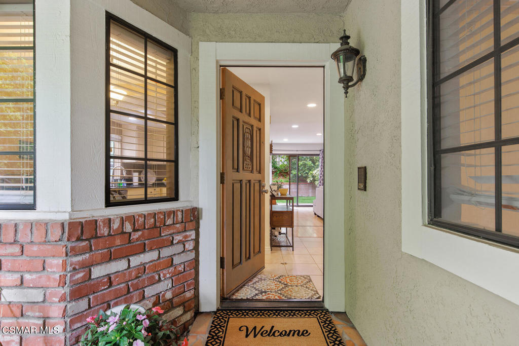 12245 Shady Hollow Lane