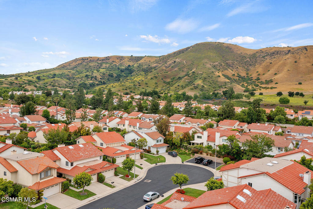 12245 Shady Hollow Lane