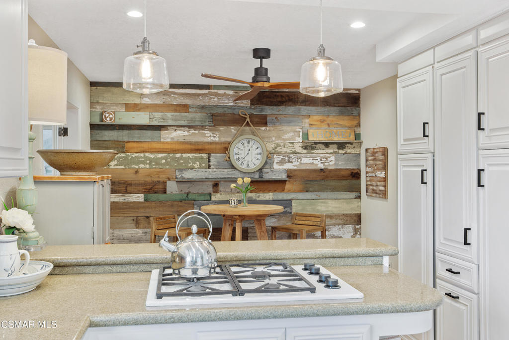 1045 Riopelle Court