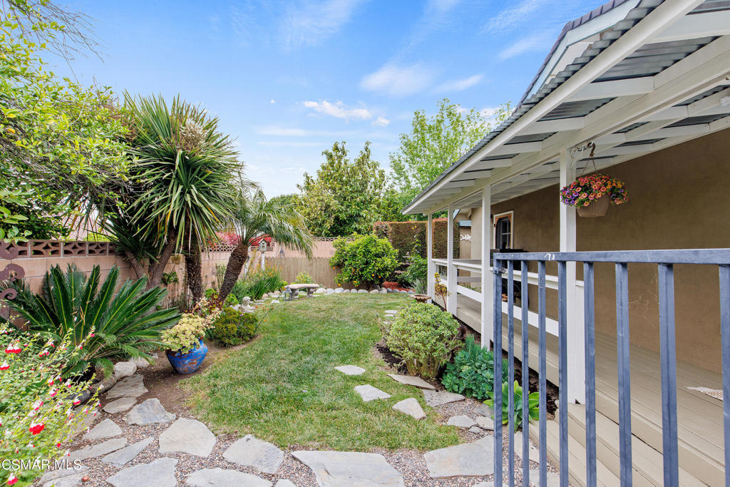 1045 Riopelle Court