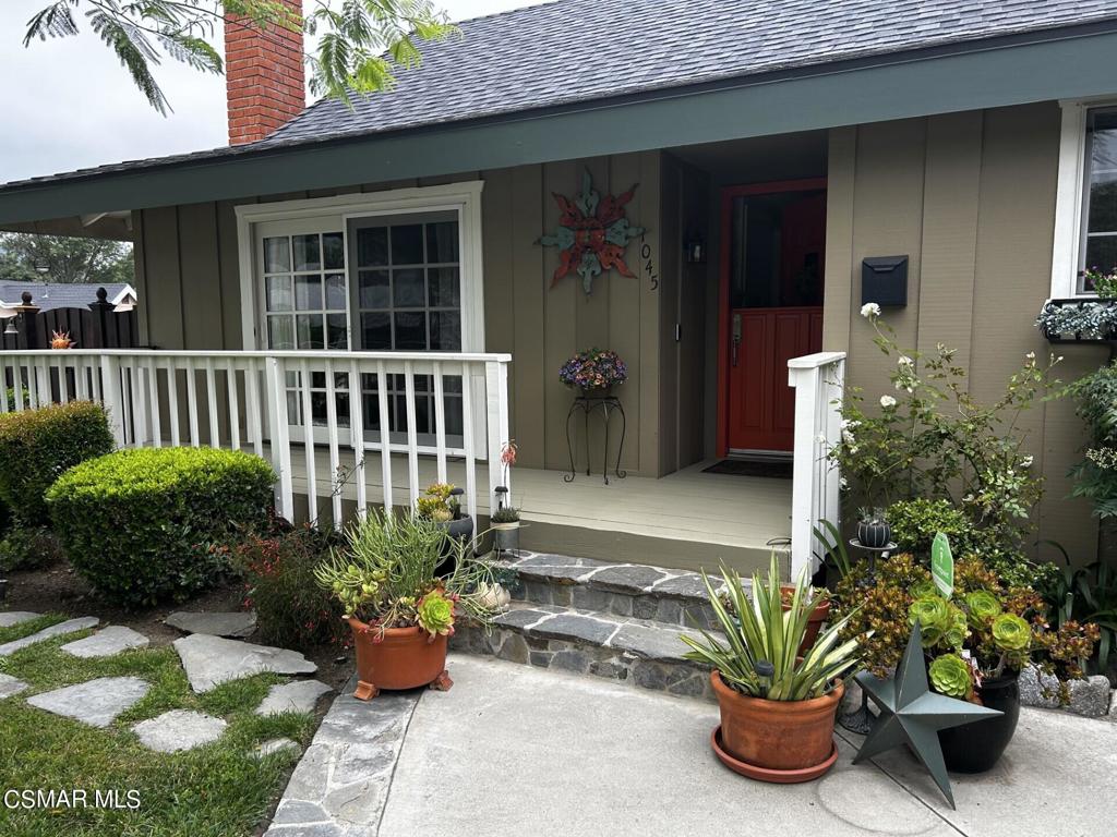 1045 Riopelle Court