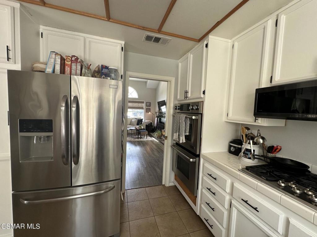 5068 Benedict Court