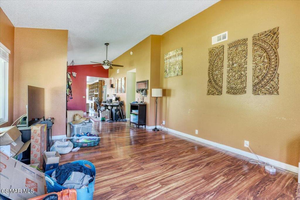 6130 Saddleback Way