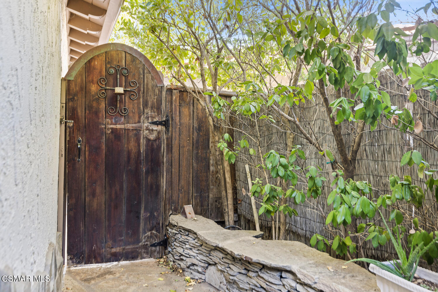 1136 Canterford Circle