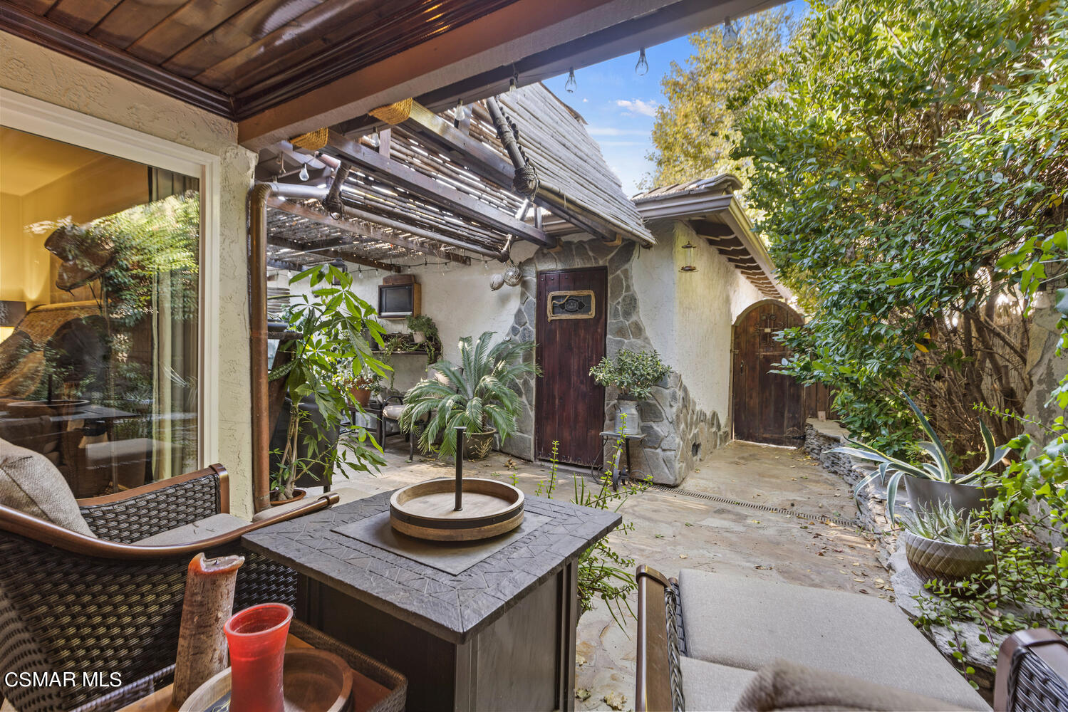 1136 Canterford Circle