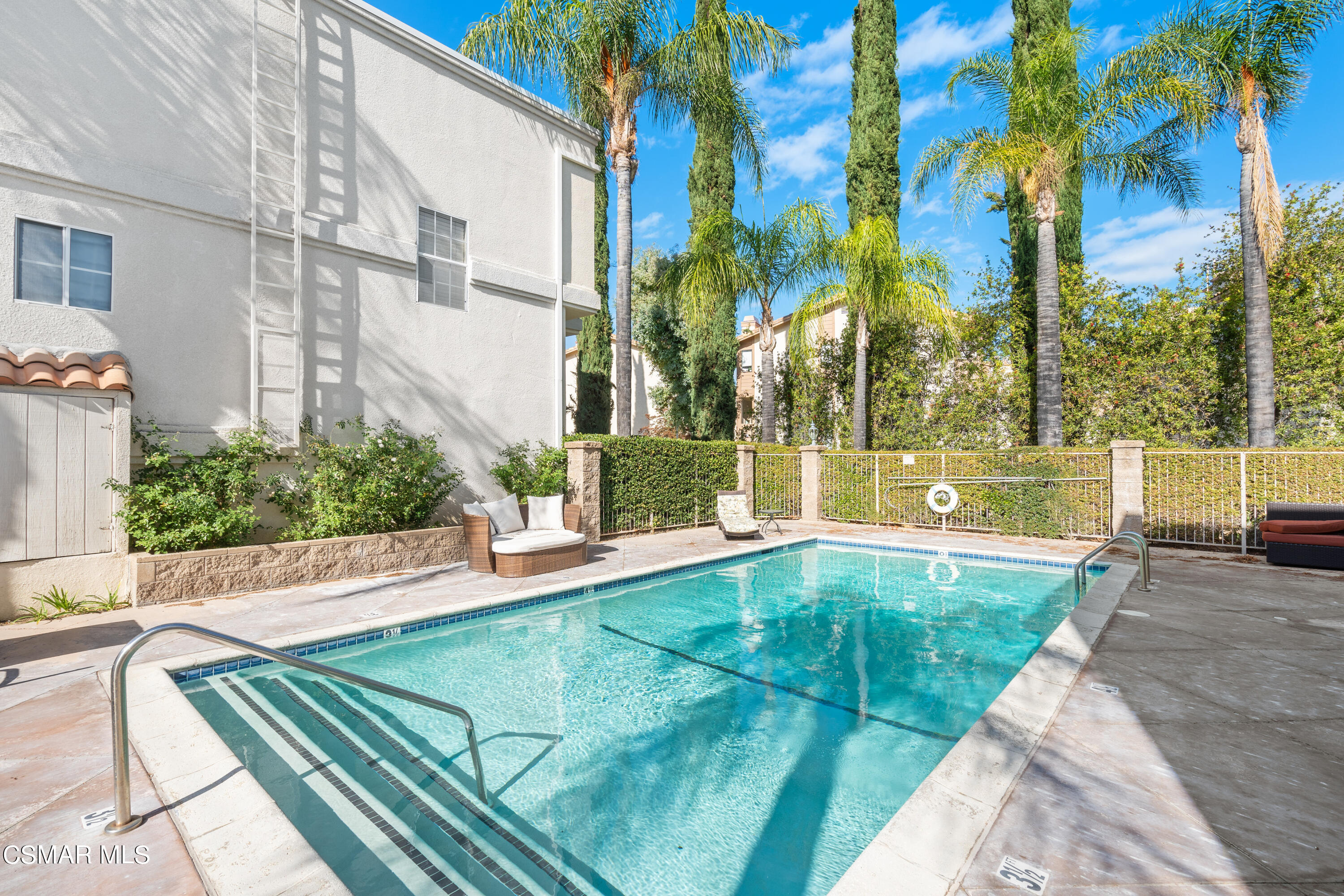 5340 Las Virgenes Road, 2