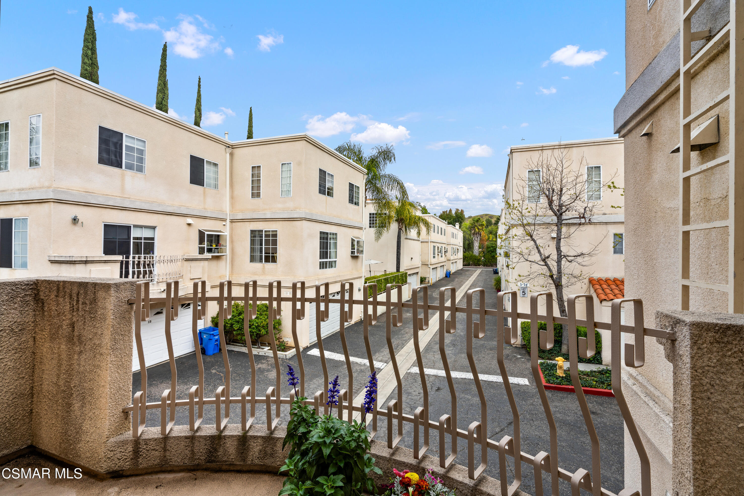 5340 Las Virgenes Road, 2