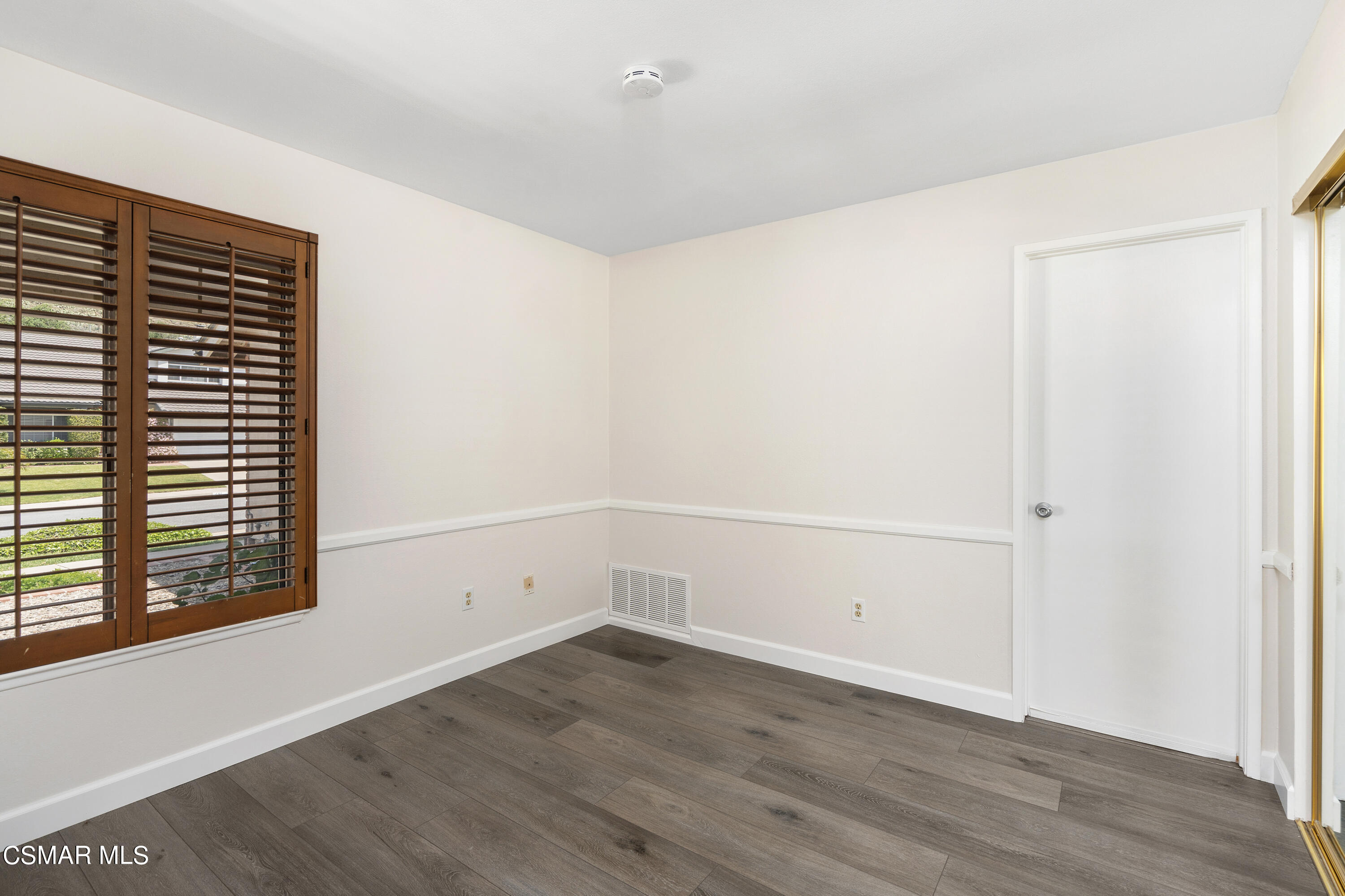 462 Raindance Street