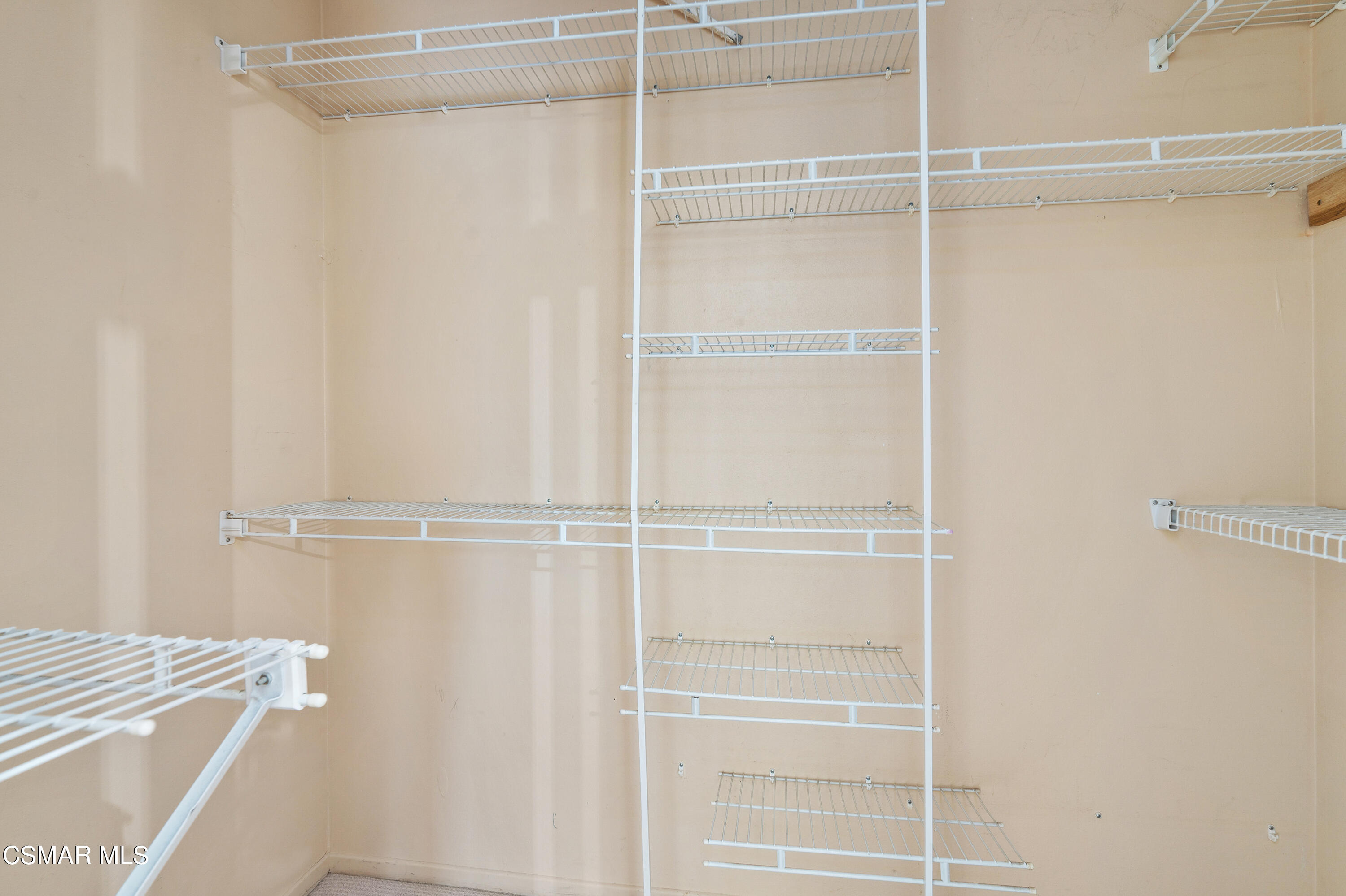 462 Raindance Street