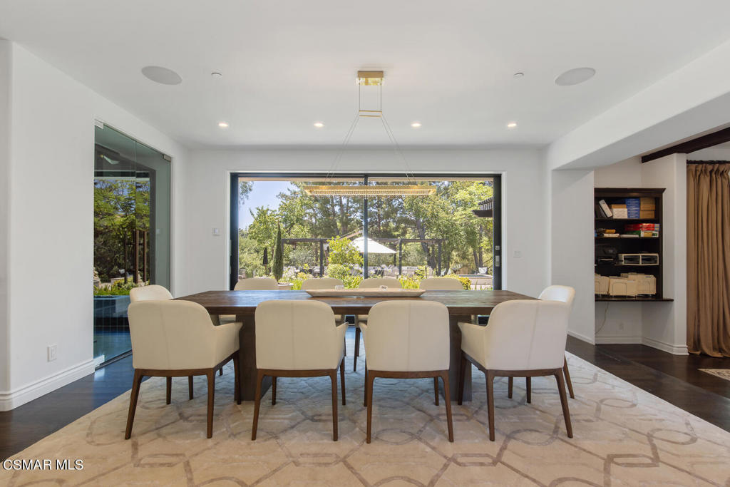 6300 Chesebro Road