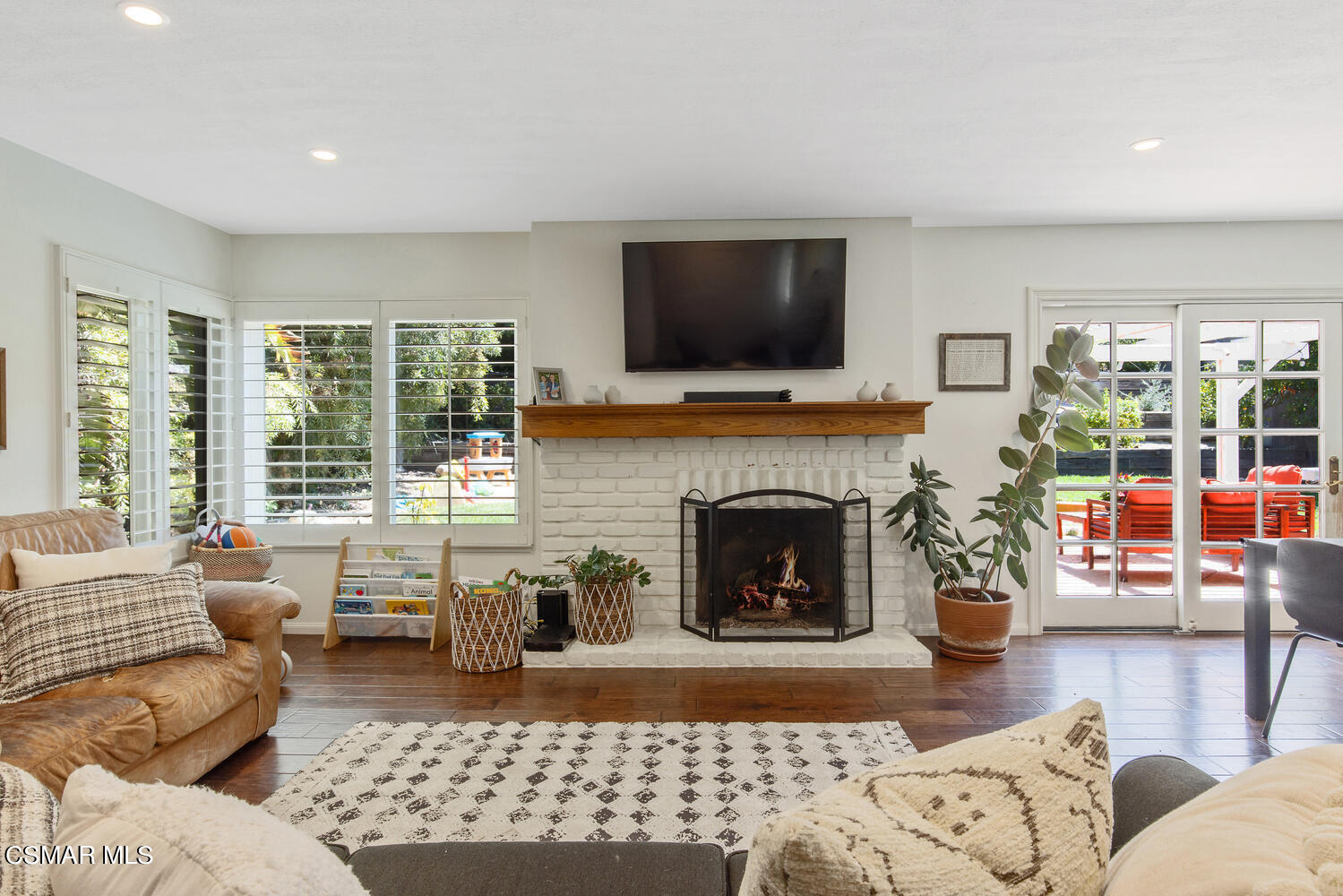 2702 Amber Wood Place