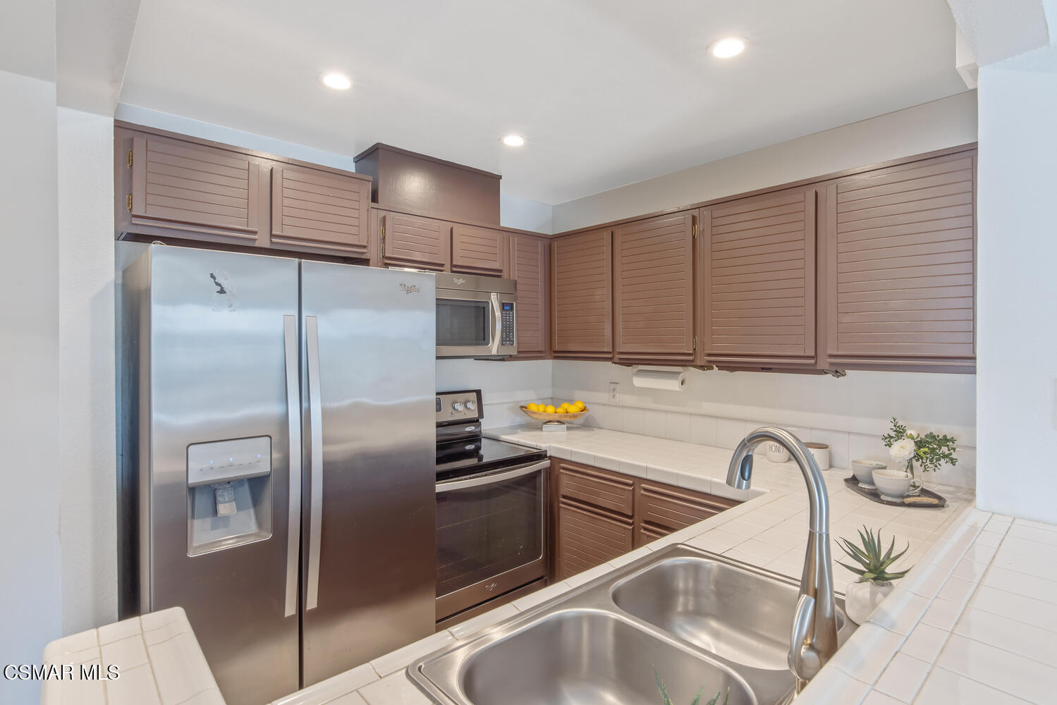 1209 Tivoli Lane, 49
