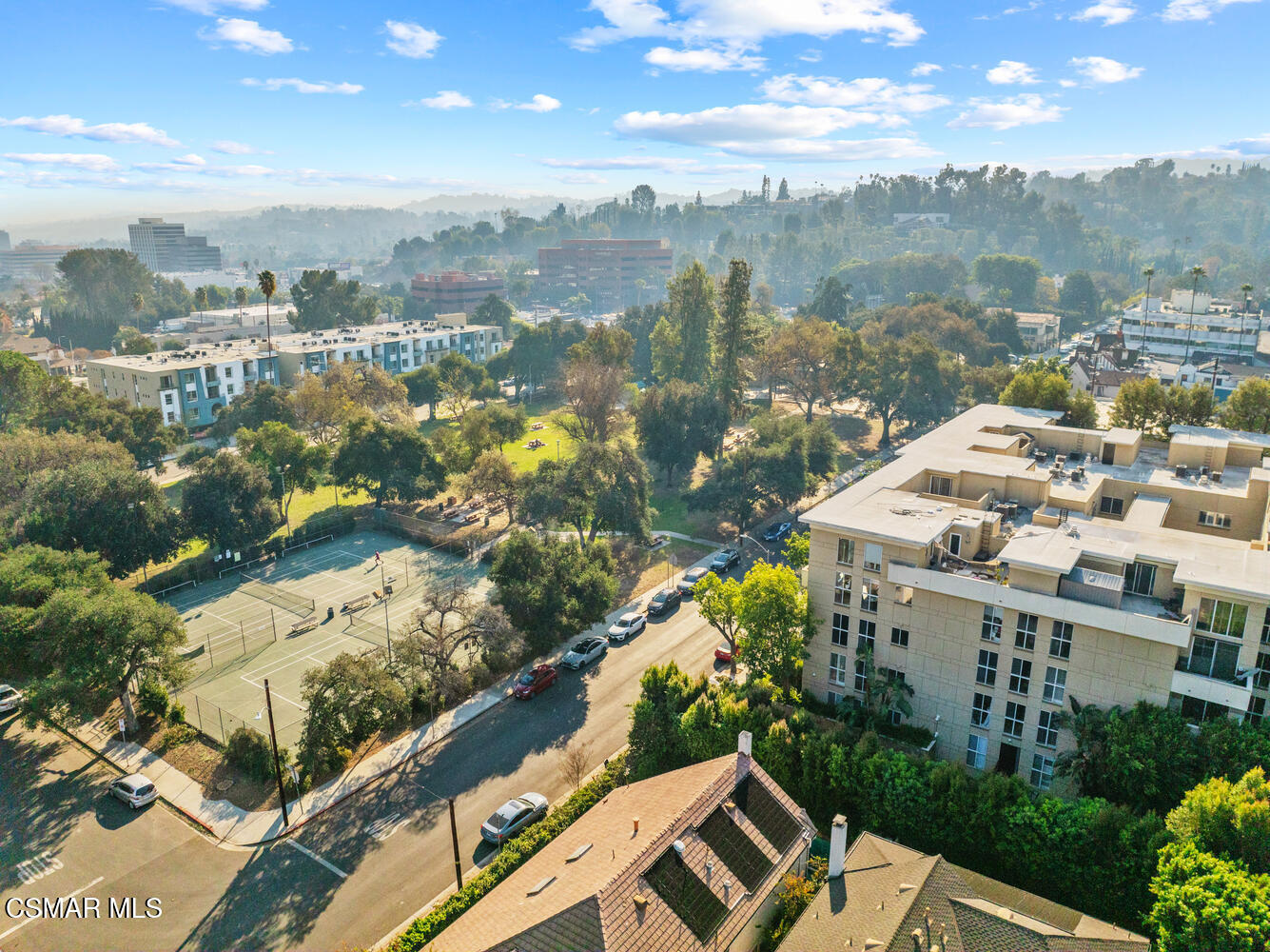 4949 Genesta Avenue, 214