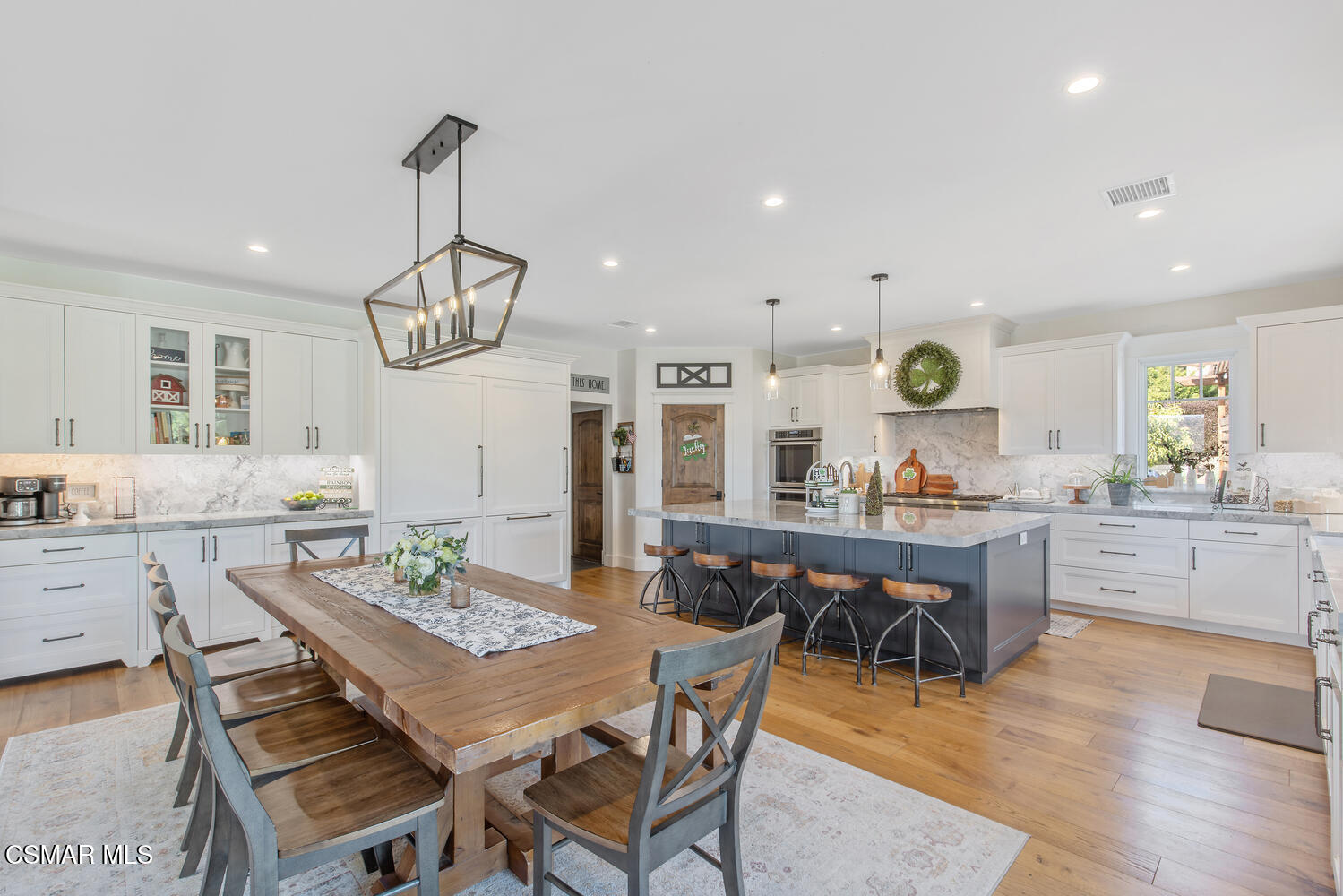 11298 Barranca Road, Santa Rosa (VEN)