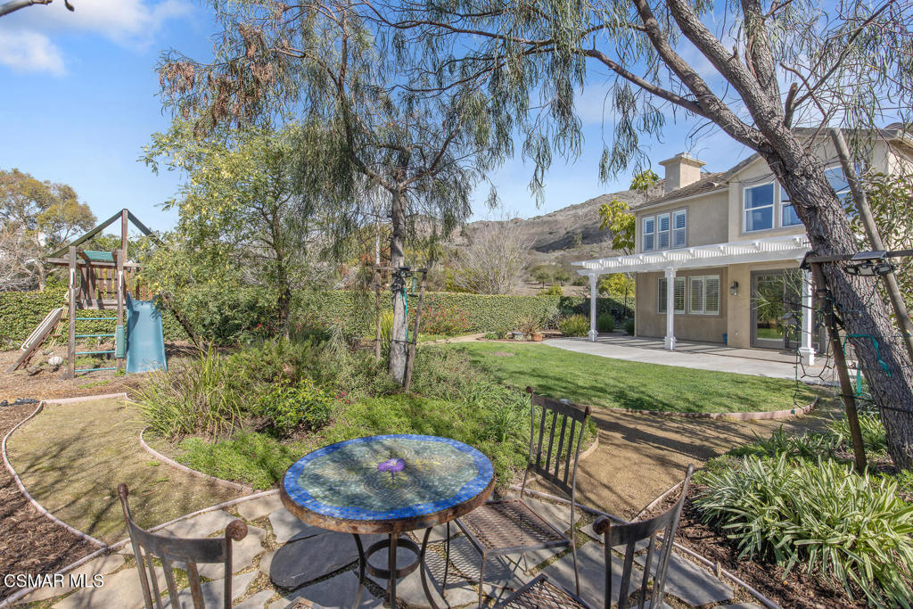 115 Via Escondido