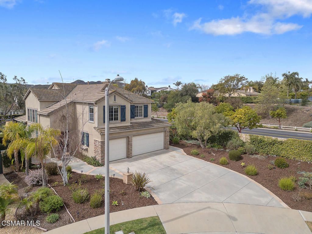 115 Via Escondido